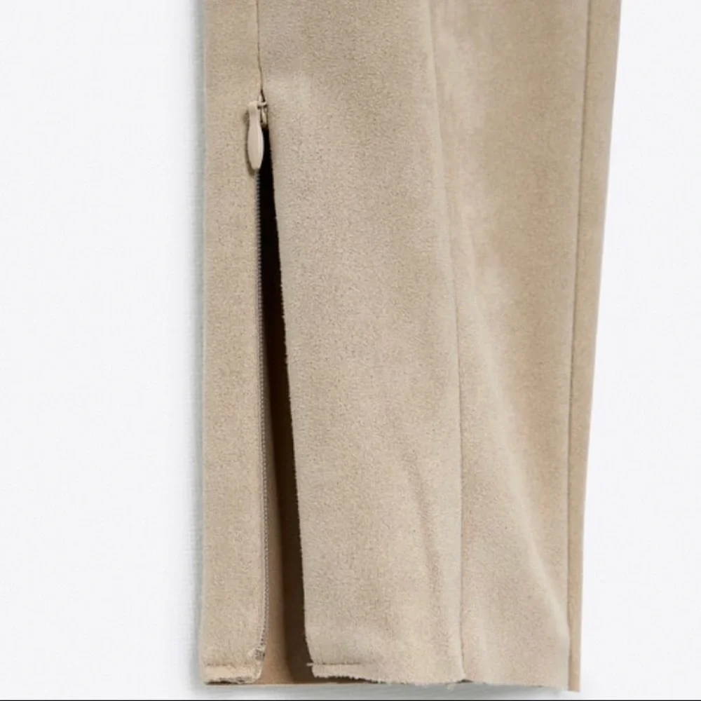 NWOT ZARA FAUX SUEDE LEGGINGS - Picture 2 of 7